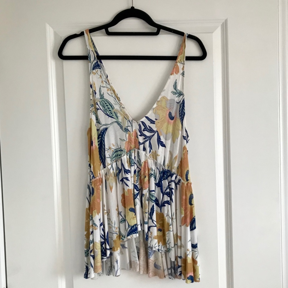 Urban Outfitters Kimchi Blue Floral Flowy Top